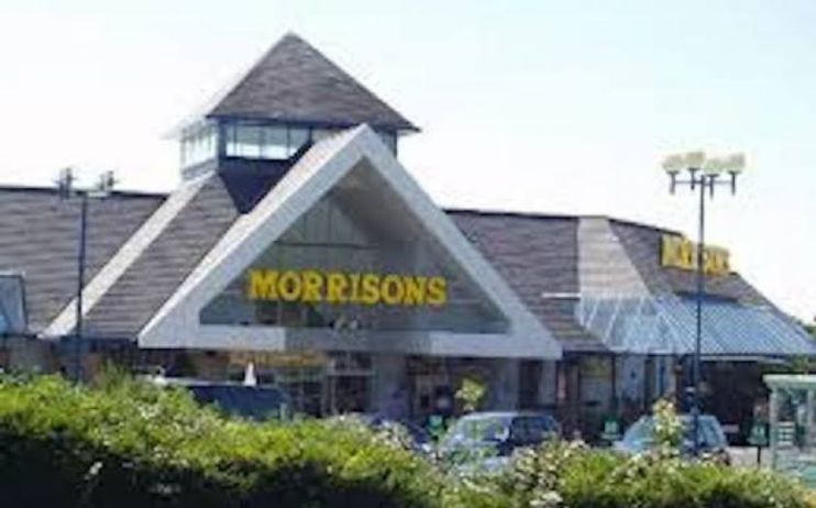 A spate of recent private equity interest in the UK's supermarkets has prompted the chair of the parliamentary business committee to question whether the competition watchdog has sharp enough teeth to deal with such bids.