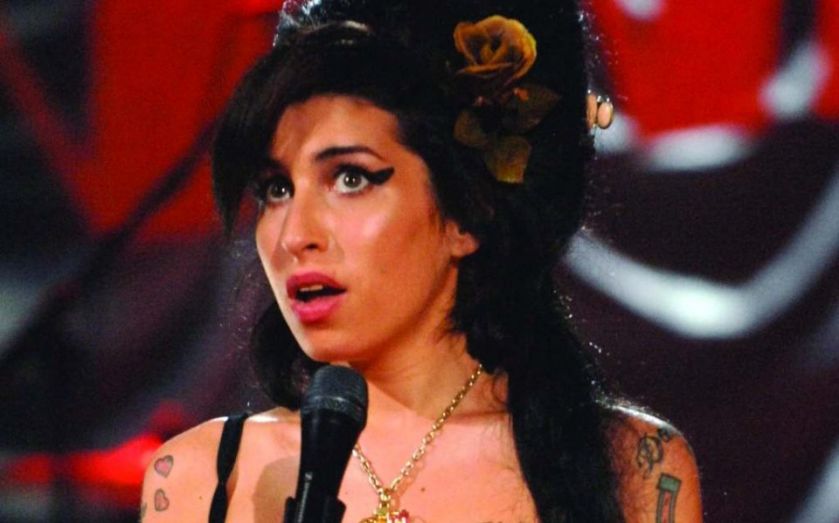 Amy Winehouse estate seeks £730,000 from friends in auction dispute