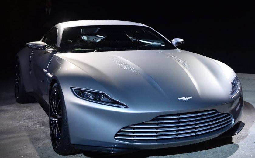 James Bond Spectre Auction Aston Martin Db10 Under The Hammer At Christie S With 1m Price Tag