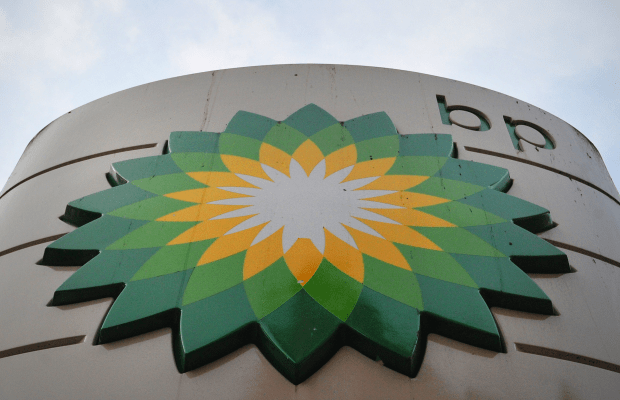 BP swings to $749m loss due to weaker oil prices