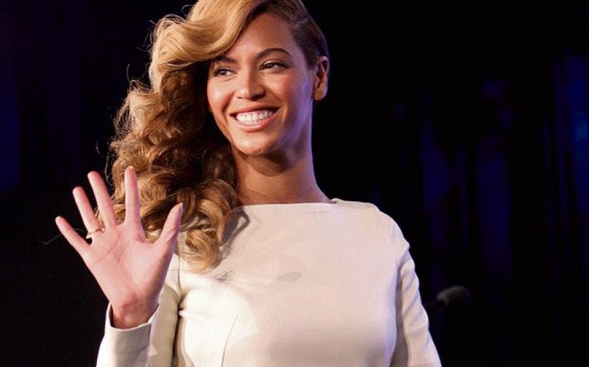 How to use body language better in the workplace