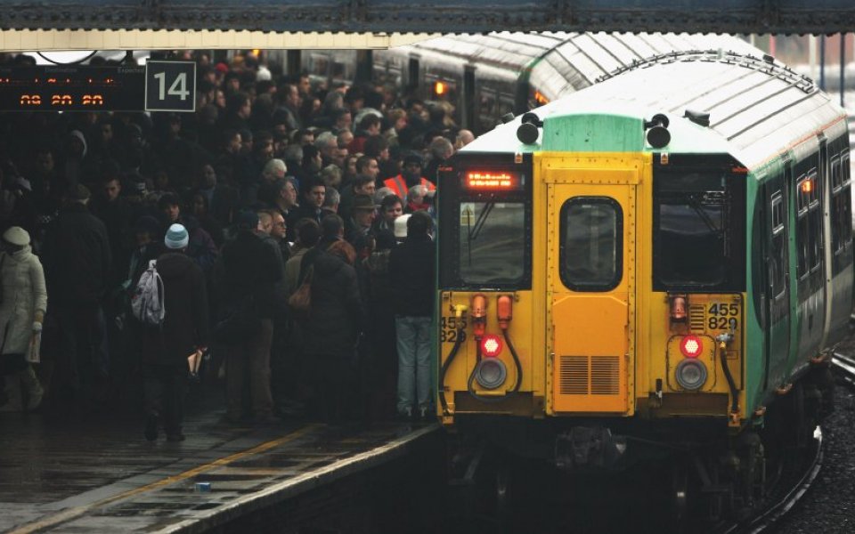 Waterloo Station Commuters Should Expect severe Disruption On Way waterloo-station-commuters-should-expect-severe-disruption-on-way