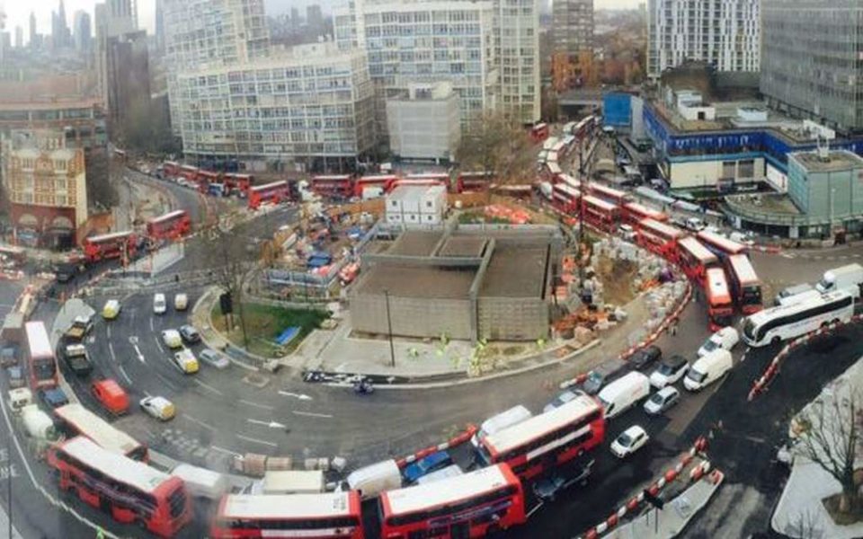 Elephant & Castle "busipede" chaos days before the roundabout is