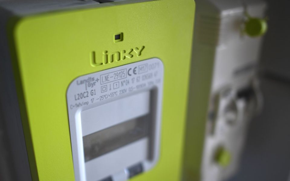 Three million smart meters not working as intended as government