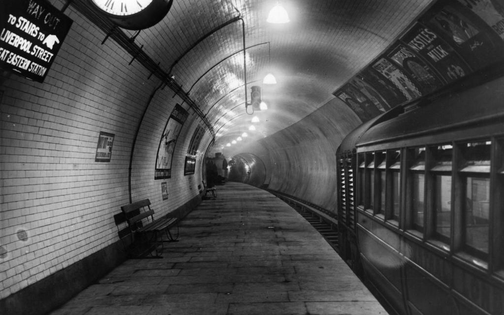 Halloween map reveals London s most haunted Tube stations 