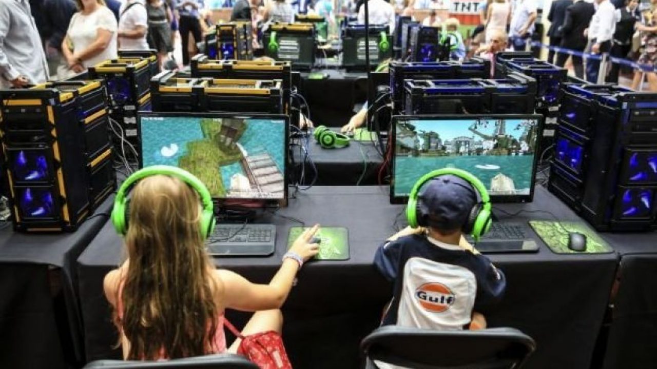 minecraft sold to microsoft price