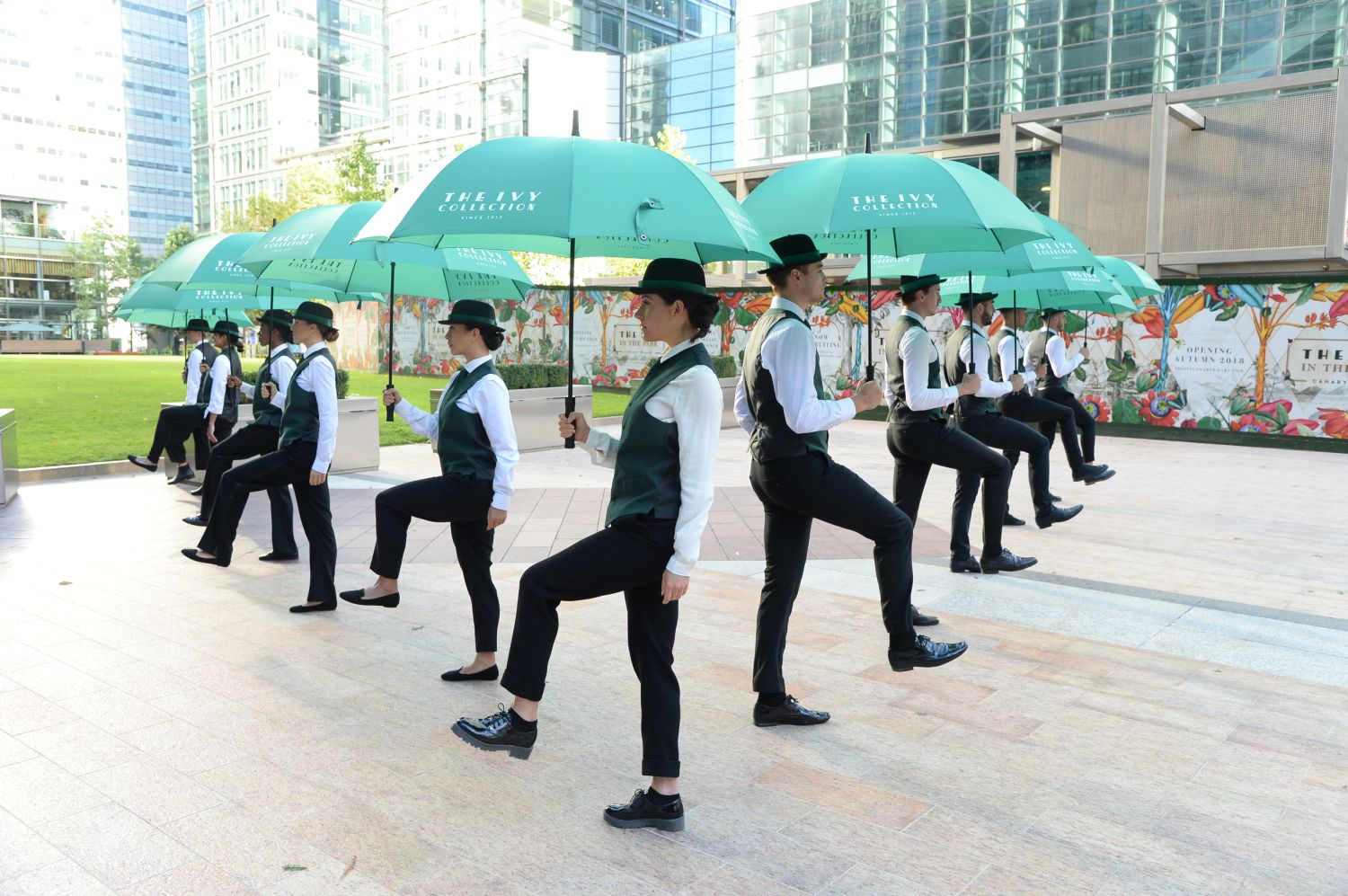The Brolly And The Ivy New Ivy Restaurant Prepares To Open In Canary Wharf With Heist Themed Launch Cityam Cityam
