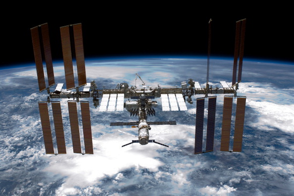 Nasa opens International Space Station to tourists from 2020