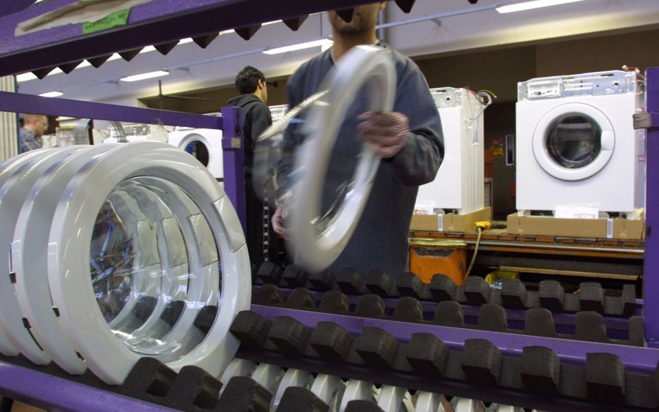 Eurozone manufacturing sector shrinks for fourth straight month