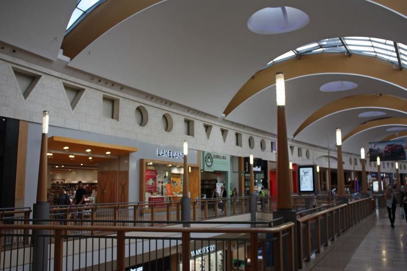 Bluewater owner Land Securities sees losses almost triple amid retail