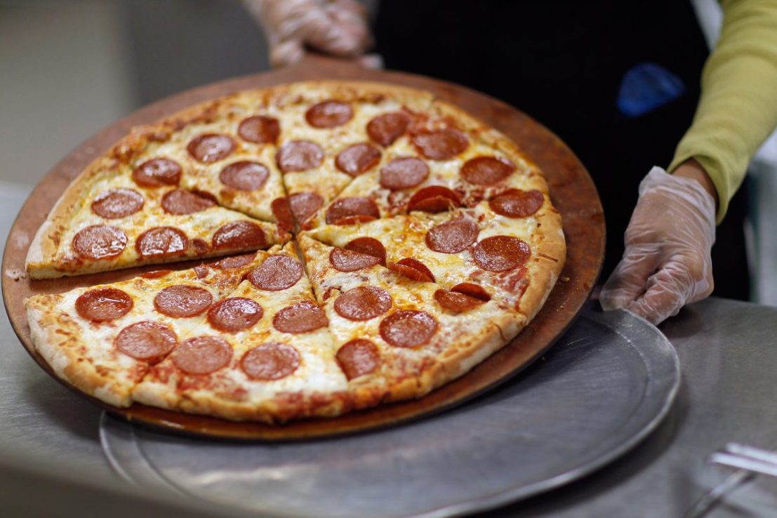 Pizza Hut will close 68 stores