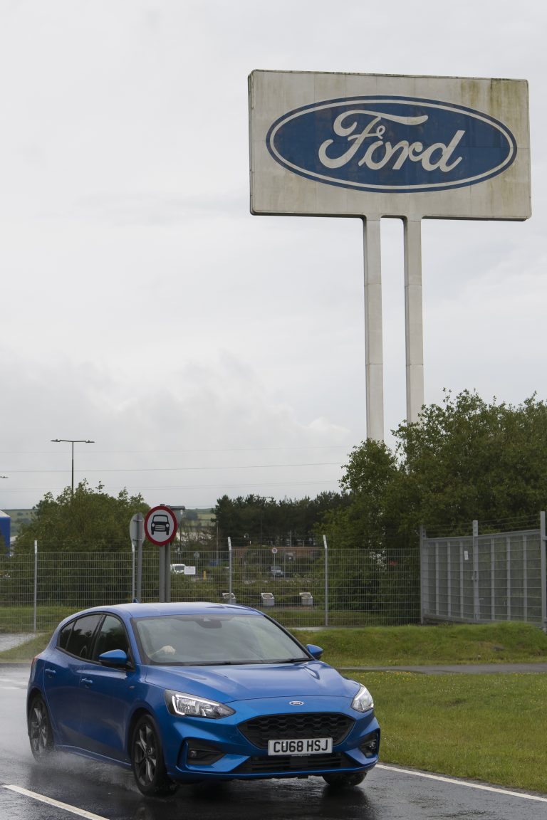 Car makers: We would rather another Brexit delay than no ...