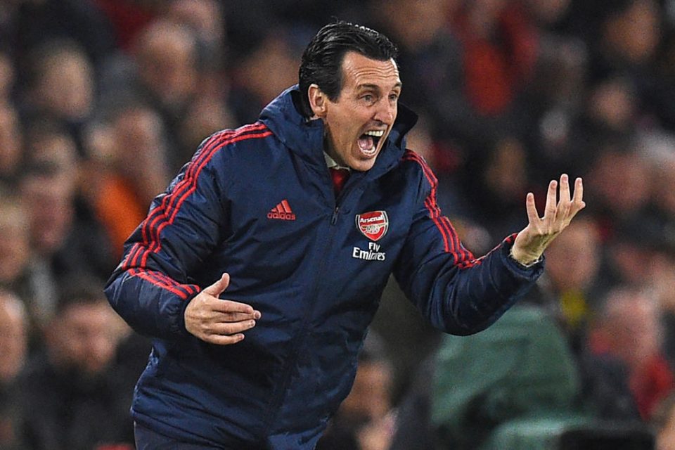 Arsenal's Spanish head coach Unai Emery gestures on the touchline during the English Premier League football match between Sheffield United and Arsenal at Bramall Lane in Sheffield, northern England on October 21, 2019. (Photo by Oli SCARFF / AFP) / RESTRICTED TO EDITORIAL USE. No use with unauthorized audio, video, data, fixture lists, club/league logos or 'live' services. Online in-match use limited to 120 images. An additional 40 images may be used in extra time. No video emulation. Social media in-match use limited to 120 images. An additional 40 images may be used in extra time. No use in betting publications, games or single club/league/player publications. /  (Photo by OLI SCARFF/AFP via Getty Images)