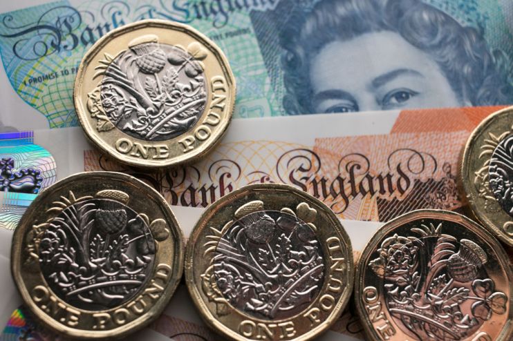 Sterling hits one-month low as Brexit deal hopes &lsquo;snuffed out&rsquo;