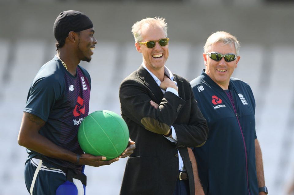 LEEDS, ENGLAND - AUGUST 21: England bowler Jofra Archer (l)  chats with  Ed Smith and Chris Silverwood (r) during England nets ahead of the 3rd Test match at Headingley on August 21, 2019 in Leeds, England. (Photo by Stu Forster/Getty Images)