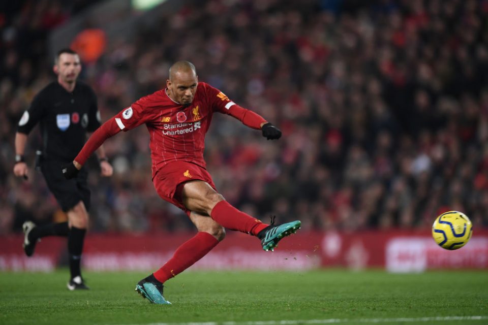 LIVERPOOL, ENGLAND - NOVEMBER 10: Fabinho of Liverpool shoots during the Premier League match between Liverpool FC and Manchester City at Anfield on November 10, 2019 in Liverpool, United Kingdom. (Photo by Laurence Griffiths/Getty Images)