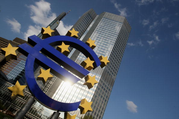 ECB: Record-low rates causing 'excessive risk-taking' in some sectors