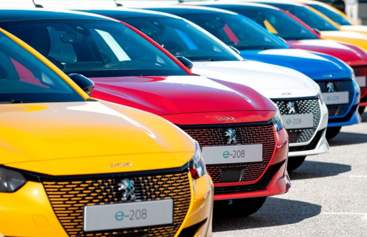 Vauxhall union seeks assurances over $50bn PSA-Fiat mega-merger