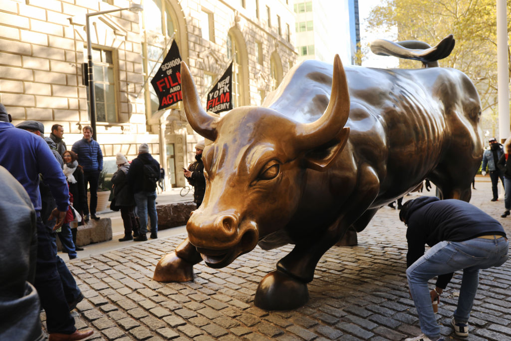 Famous Wall Street Charging Bull Statue To Move To Different Location,  Over Safety Concerns Involving Frequent Protest