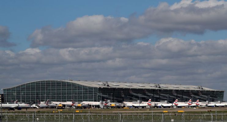 The government will not provide a single support package for the UK's airlines and airports, but will instead provide aid on a case-by-case basis.