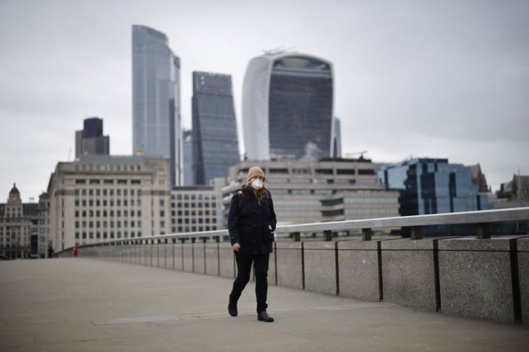 Coronavirus: More than half of Brits expect a recession