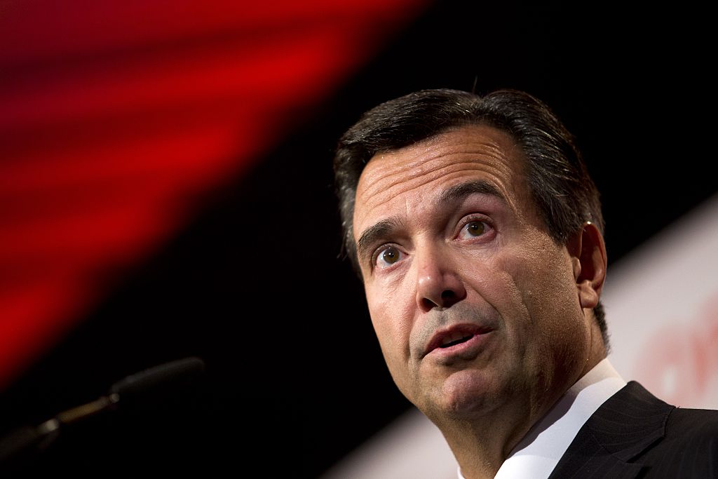Lloyds boss Antonio Horta-Osorio said the bank would delay part of a £3bn investment programme