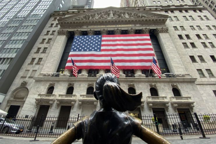US stocks rise as investors hope for coronavirus breakthrough