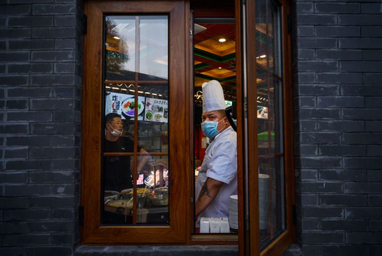 Asian stocks rise as China's services sector returns to growth