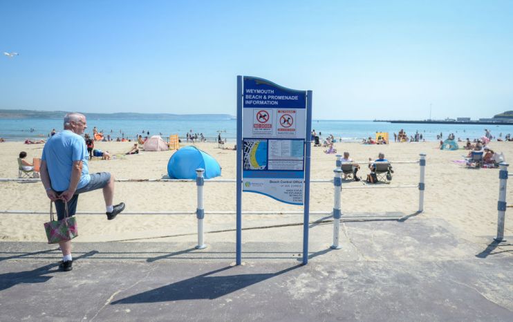 The Met Office has issued a warning about heatwaves across England and the UK, with searing temperatures well above 30C expected today.