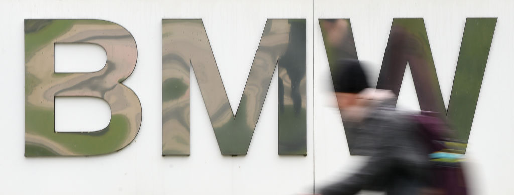 Auto giant BMW has signed a €2bn(£1.8bn) deal with Swedish energy firm Northvolt to provide battery cells to power its electric vehicles.