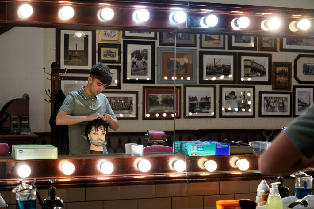 New starters for UK jobs have fallen during lockdown as the government faces pressure to increase employment in the wake of the pandemic