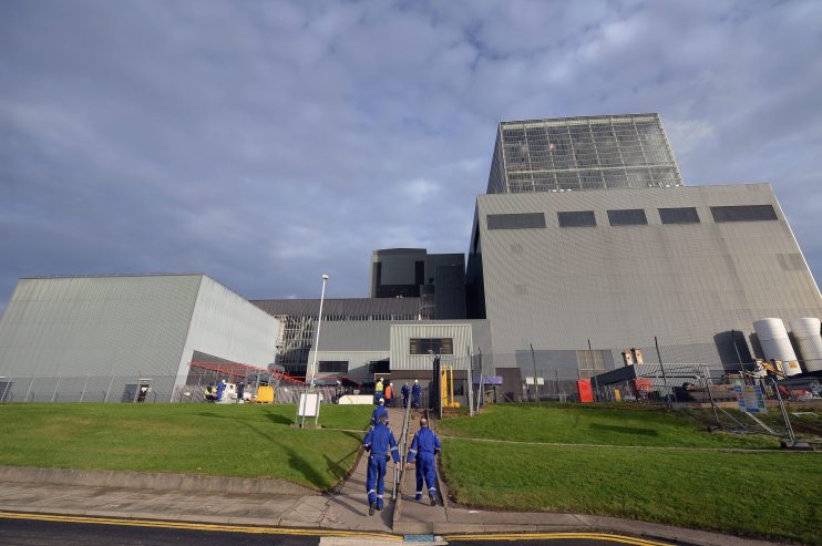 EDF today announced that the Hunterston B nuclear power station in Scotland would begin decommissioning in January 2022 at the latest.