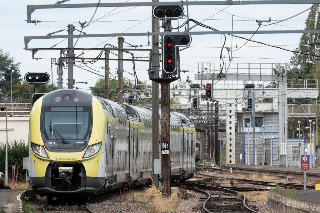 Alstom said after 10 months of discussions with the Government over work for its Derby site, it had run out of time.