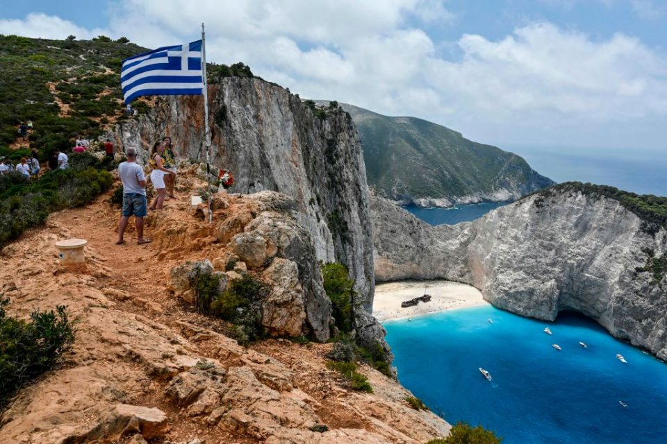 GREECE-TOURISM-HEALTH-VIRUS