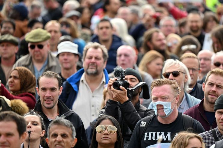 BRITAIN-HEALTH-VIRUS-PROTEST