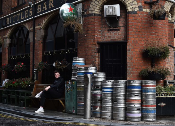 Northern Ireland To Impose New Lockdown To Curb Covid-19 Cases