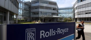 Rolls-Royce's stock halved today after the the engine-maker's shareholders voted in favour of a £2bn rights issue.