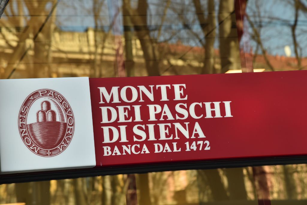 ITALY-BANK-BMPS-MONTE-COURT