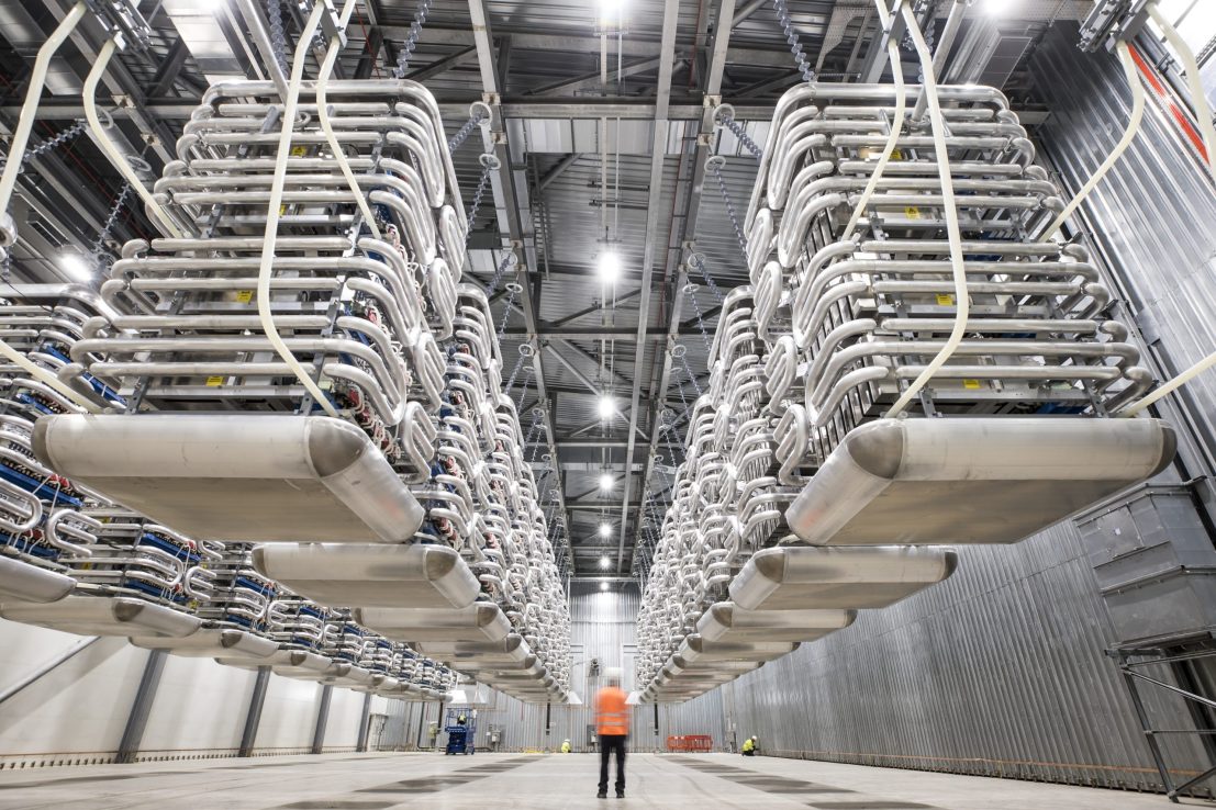 A mega project to build an electricity "superhighway" cable link between Scotland and Yorkshire is to receive £3.4bn.