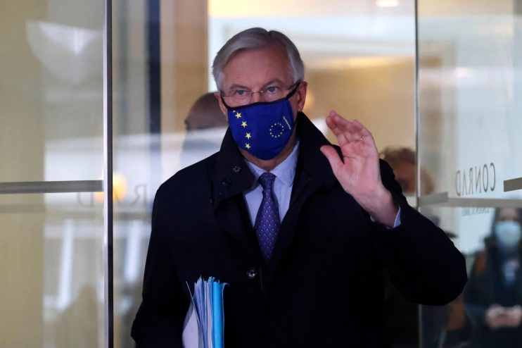 BRITAIN-EU-POLITICS-BREXIT-HEALTH-VIRUS