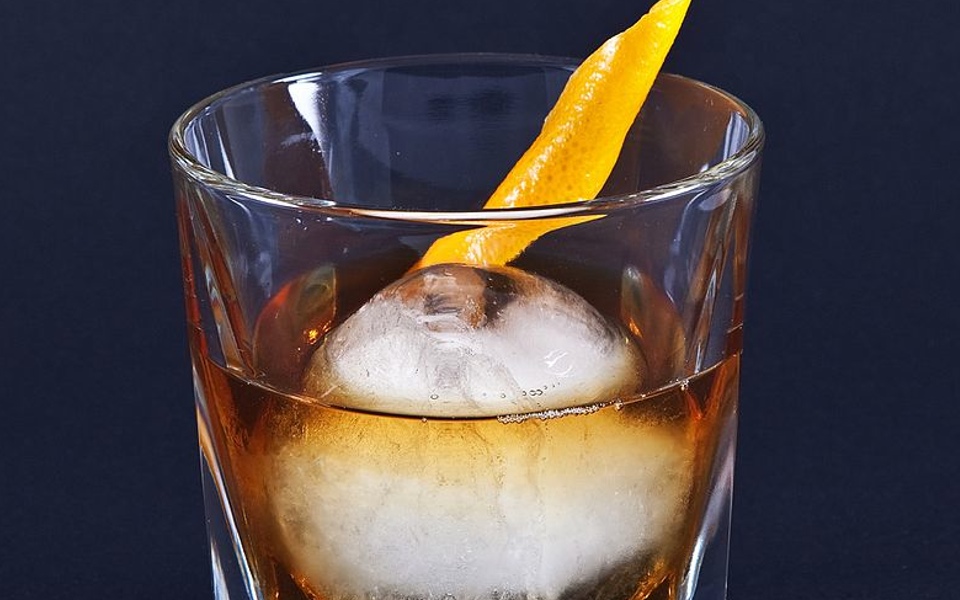 An Old Fashioned mixed by th International Bartenders Association