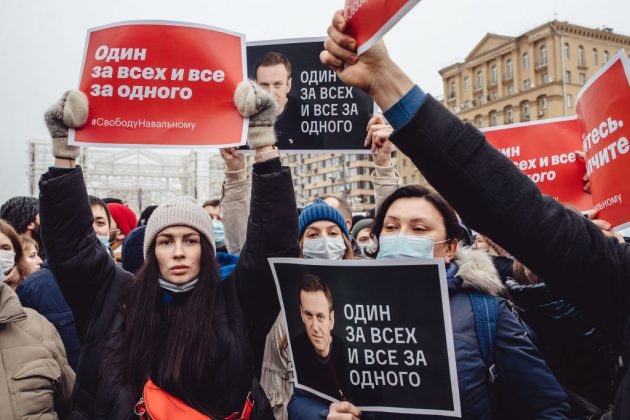 Demonstrations Follow Navalny Detention