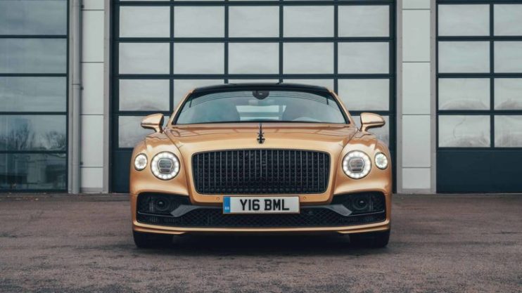 Bentley Flying Spur V8