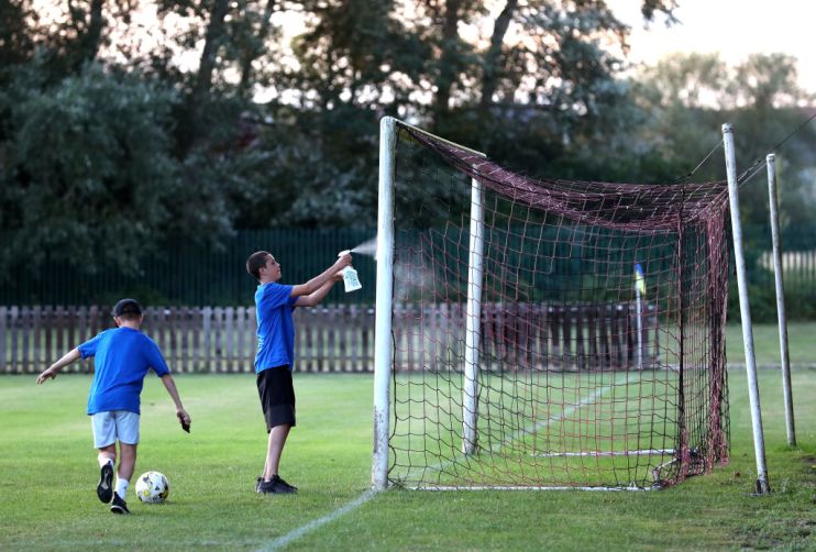Aylesbury Vale Dynamos v Bovingdon - Pre-Season Friendly