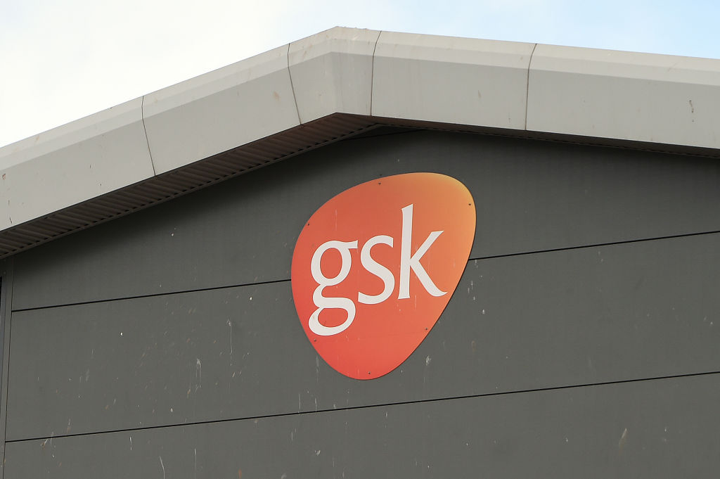 Pharma giant GSK saw its profit and turnover slip in the first quarter due to the impact of the coronavirus pandemic, but came in ahead of analyst expectations.