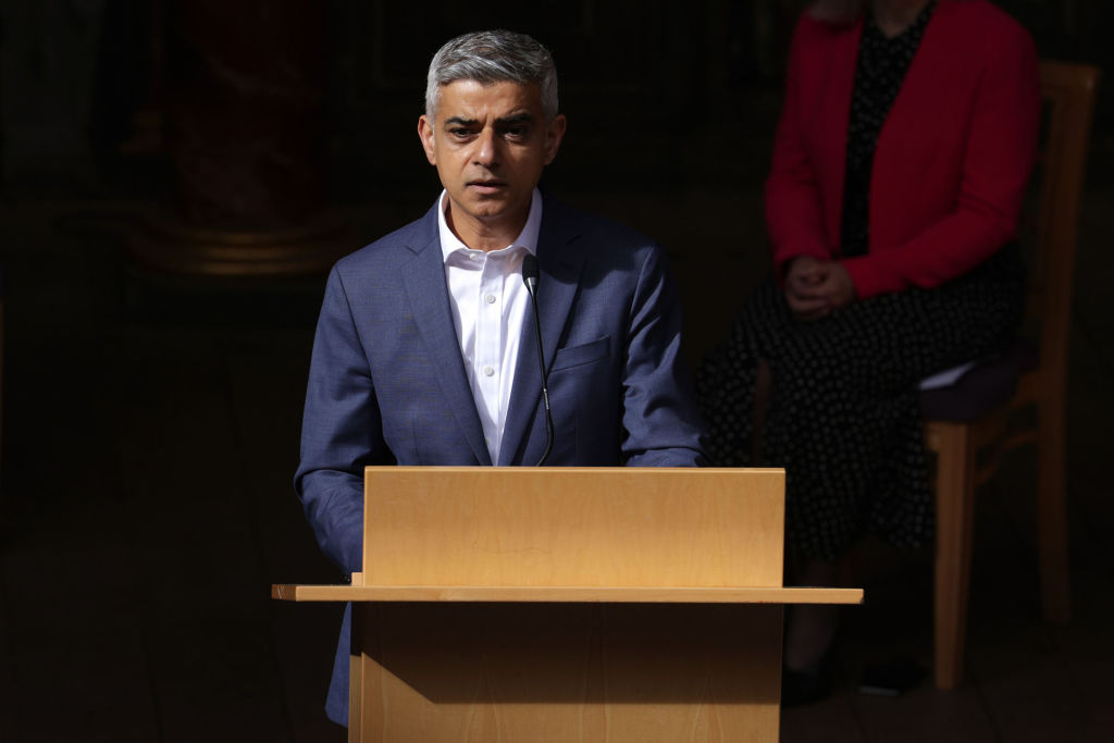 Mayor of London Sadiq Khan speaks as he attends his swearing in ceremony at Shakespeare's Globe on May 10, 2021 in London, England. Photo by Dan Kitwood/Getty Images)