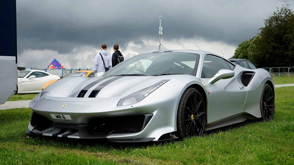 Ferrari 488 Pista