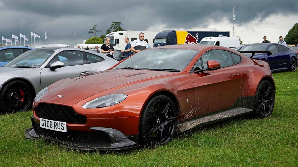 Aston Martin GT8