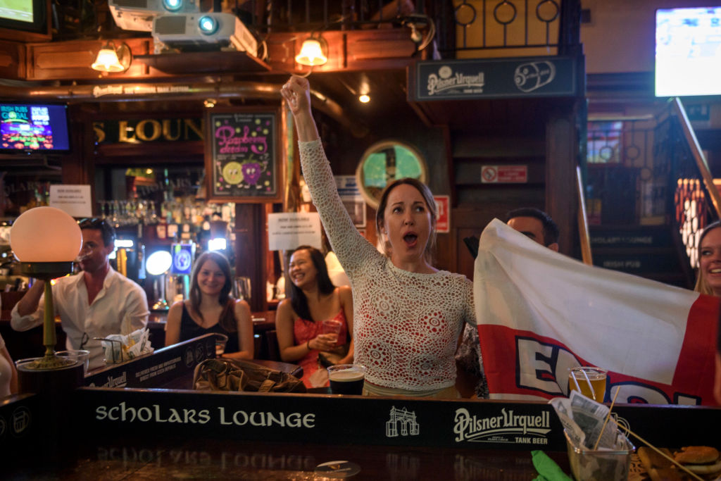 Pubs to be allowed to stay open late for Euros final this Sunday