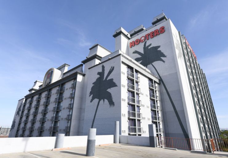 Hooters Casino Hotel In Las Vegas To Be Rebranded By OYO Hotels